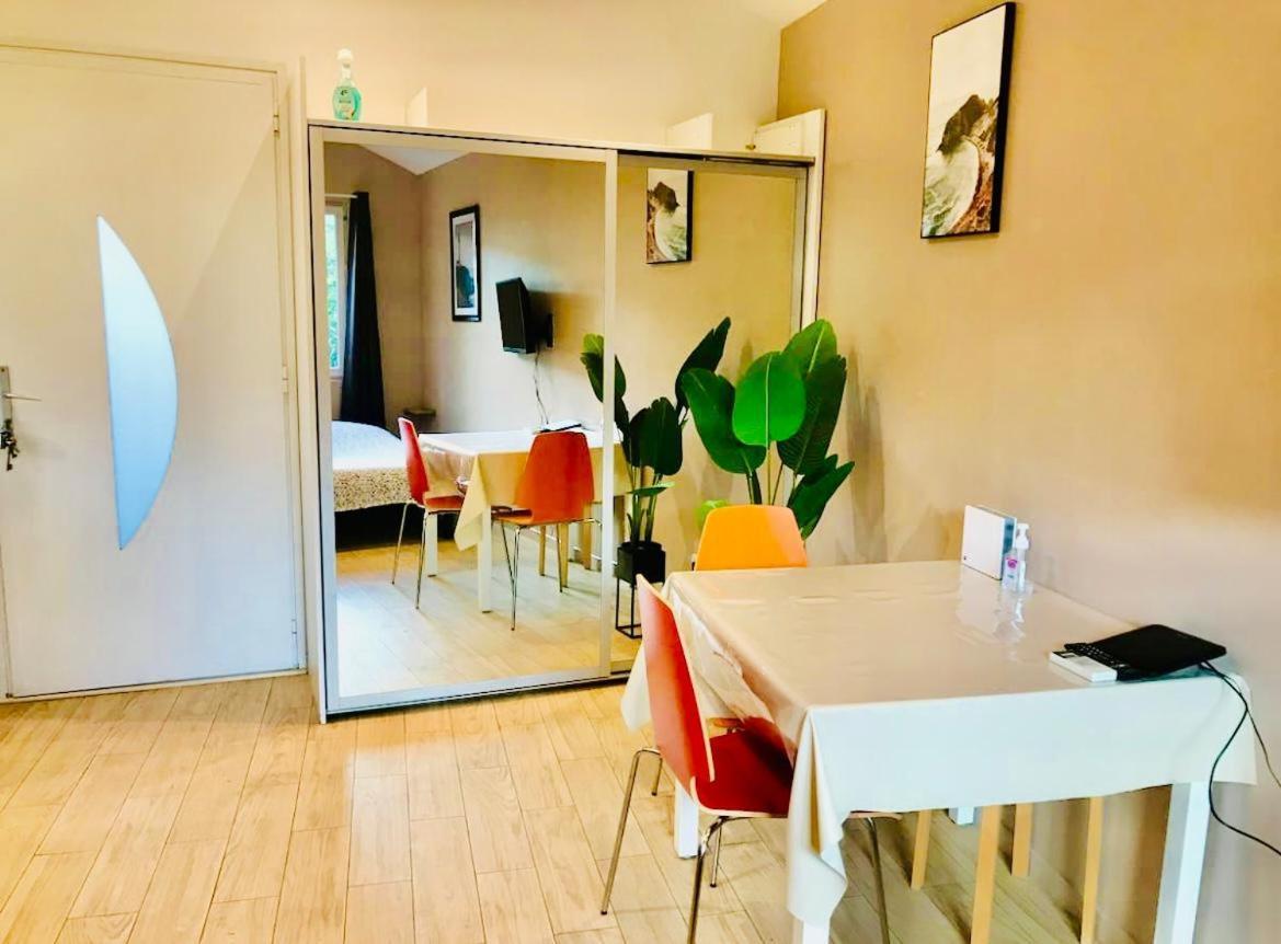Le Logis De Rigoumel 1 Appartement Toulon Buitenkant foto